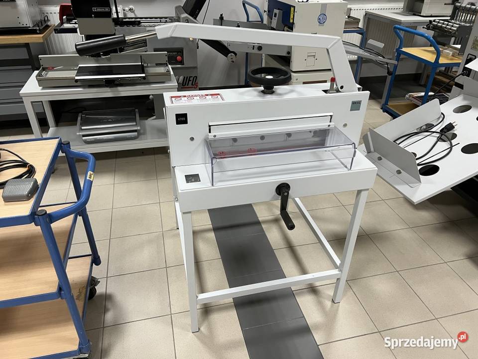 Gilotyna do cięcia papieru Ideal 4705 Radom sprzedam