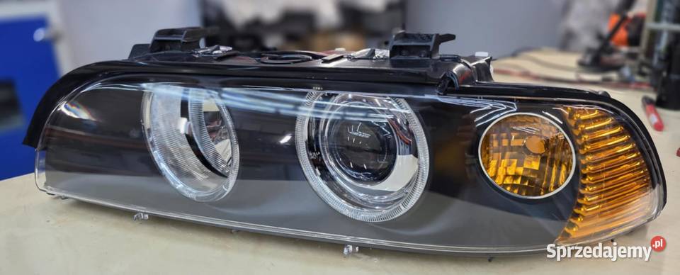 Reflektory Lampy BMW E39 Zregenerowane H7 HELLA Kielcza