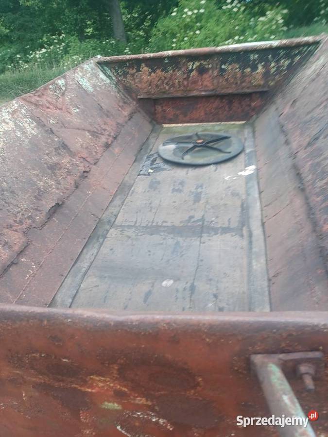 Rozsiewacz wapna piast rcw 3 nieuszkodzony Młynary