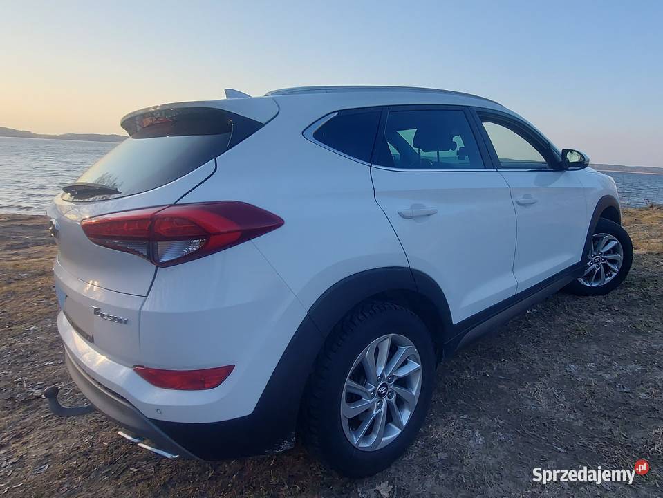 Hyundai Tucson III 20 Diesel 2016 Komfort manualna Giżycko sprzedam