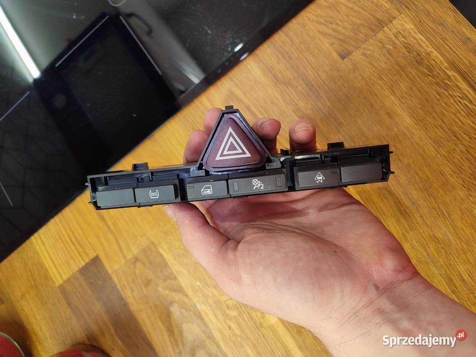 Przełączniki guziki opel corsa d opc awaryjne sprzedam