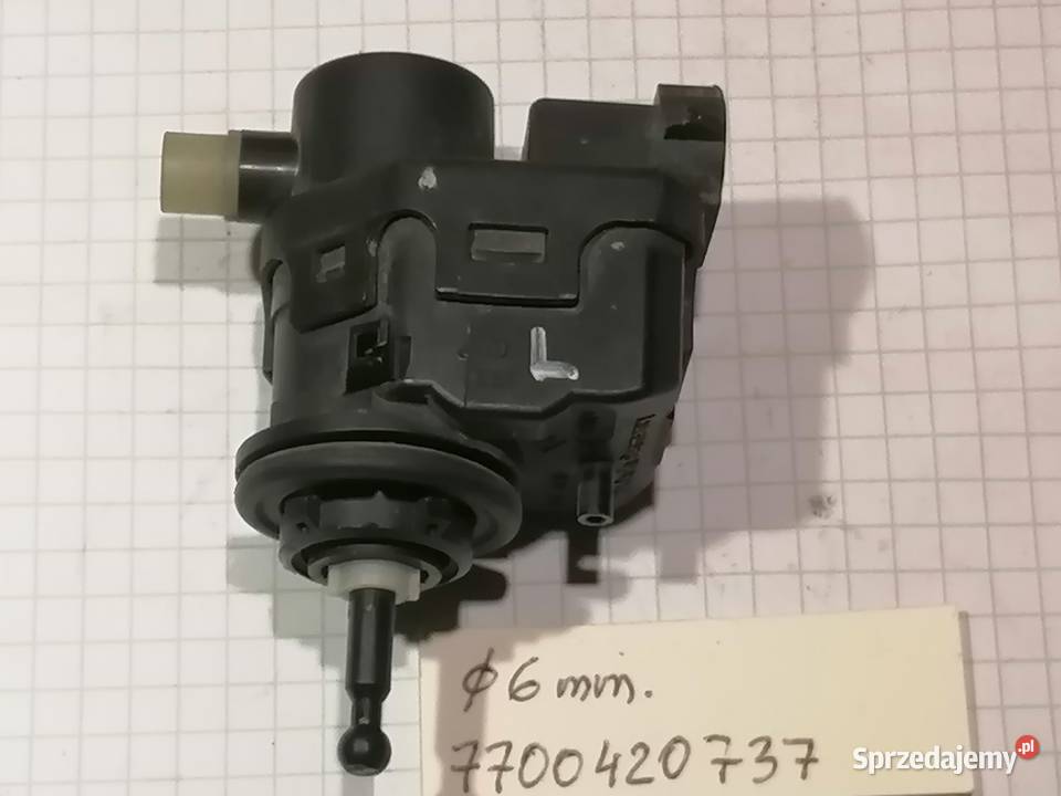 silniczek lampy przód 7700420737 Renault opis Piotrków Trybunalski