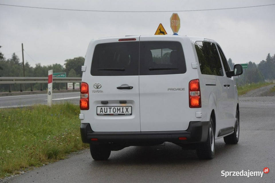 Toyota Proace Verso 20D4D L3H1 9 osobowy Polski ProAce Verso Sędziszów Małopolski