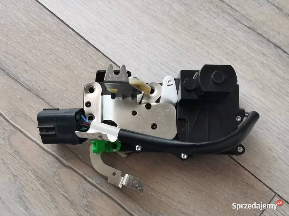 LAND RANGE ROVER P38 PRAWY ZAMEK DRZWI PRZÓD 6 Karoseria Międzychód