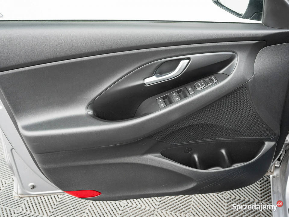 Hyundai i30 WD6576P15 DPI Comfort 2 stref klima Pępowo