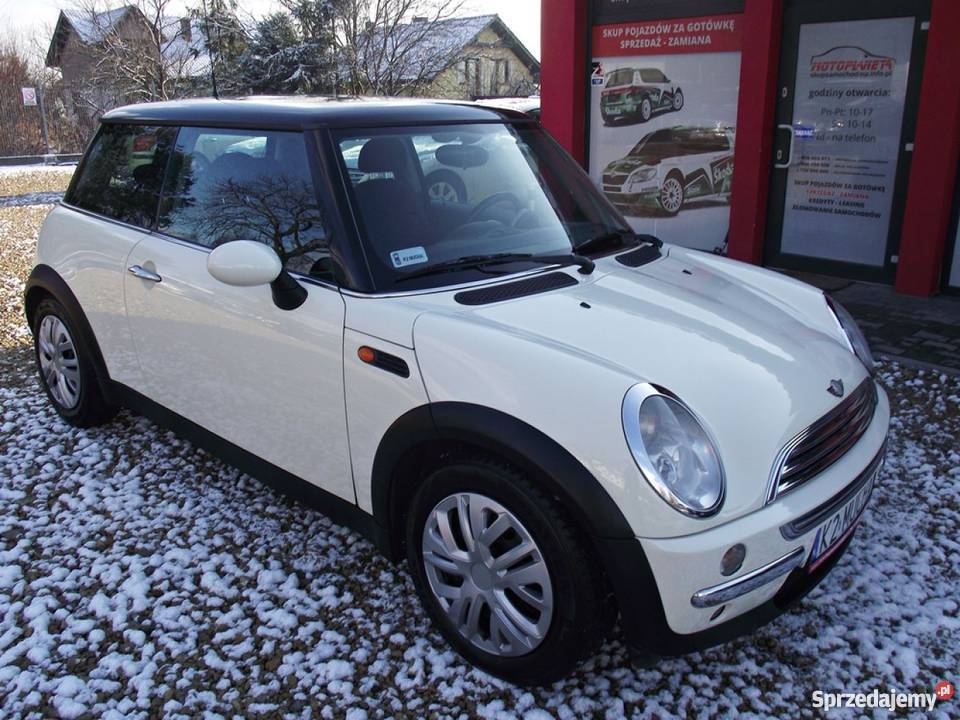 Mini Cooper nieuszkodzony kremowy Chrzanów