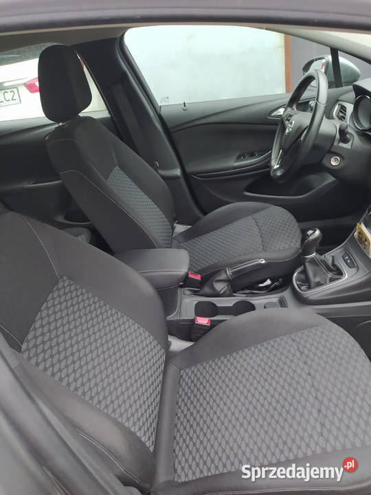 Opel Astra K 14 74 kW 100 benzyna rocznik 2016 z mazowieckie Płońsk sprzedam