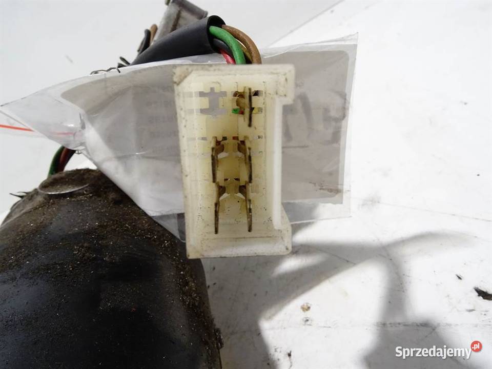 SILNICZEK WYCIERACZEK SETRA Series 200