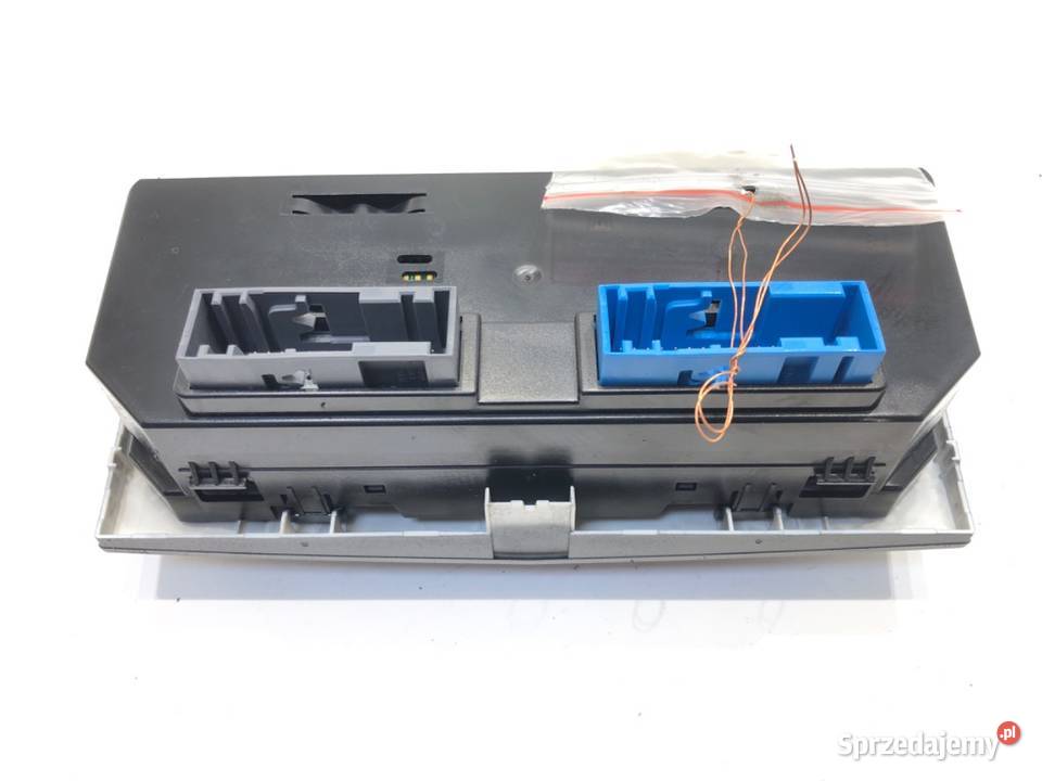 PANEL STEROWANIA NAWIEWU OPEL ZAFIRA B 13245114