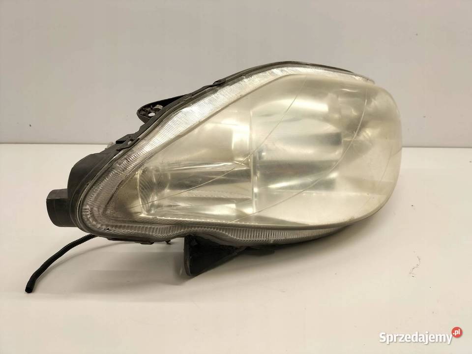 LAMPA PRZÓD PRAWA EU Landwind CV9 I 20062011