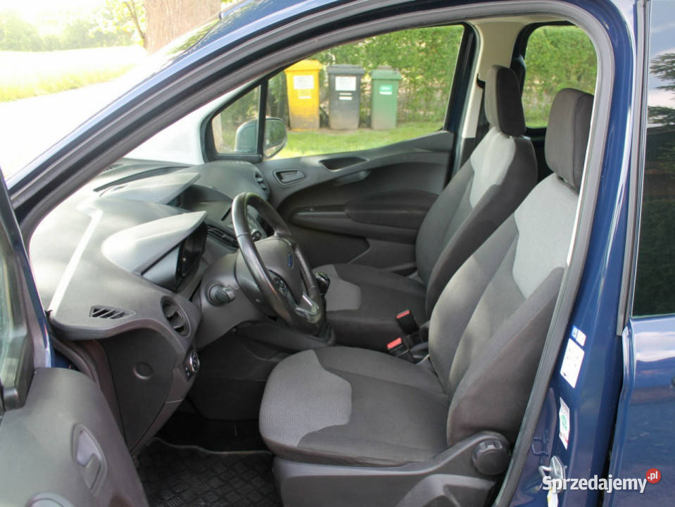 Ford Transit Courier 15 D 95 5 Osobowy KLIMA wspomaganie kierownicy Transit Courier Zielenin sprzedam