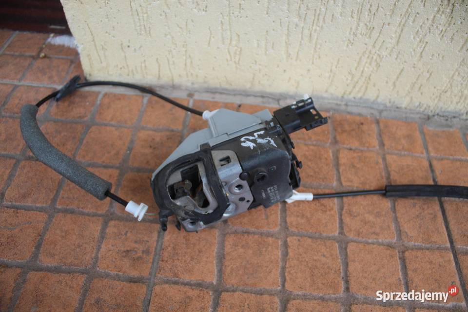 ZAMEK DRZWI LEWY TYŁ 6 PIN CITROEN C5 III X7 osobowe sprzedam