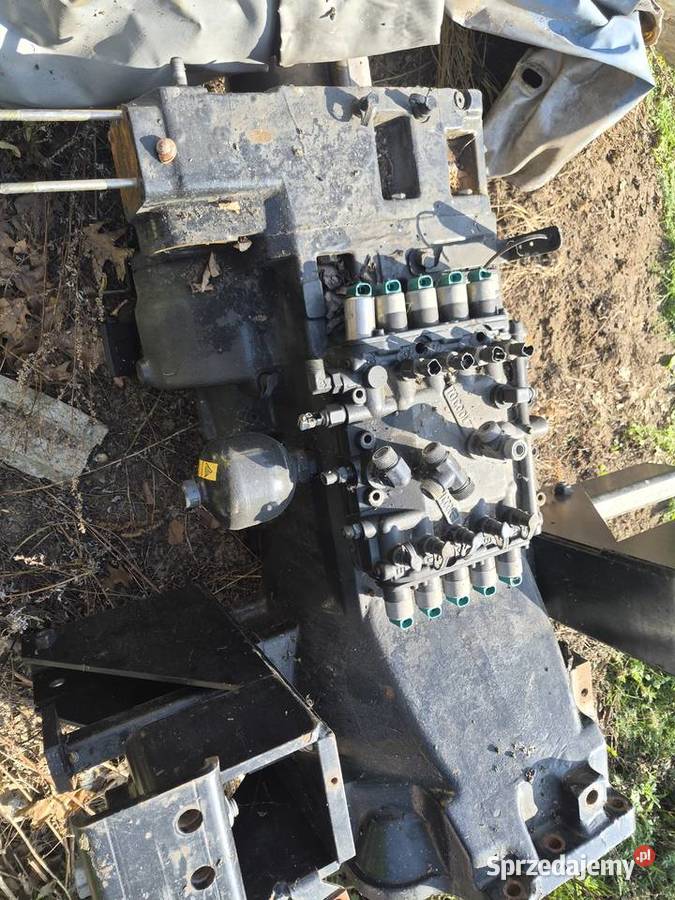 Skrzynia biegow Holland T6 T7 44980088 47137508 Pozostałe Tłuszcz