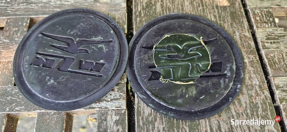2 oryginalne emblematy na zbiornik do WSK serii Barlinek