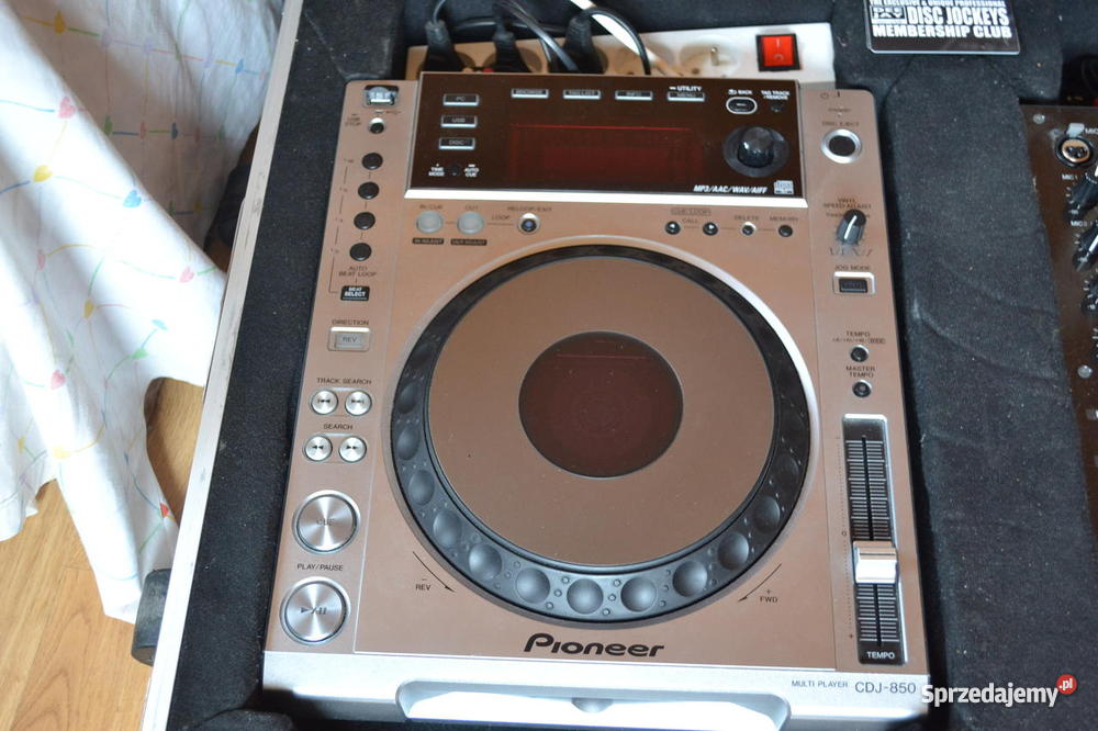 Zestaw dla DJ ( DEE JAY ) Pioneer CDJ 850 DJM 700 + CASE