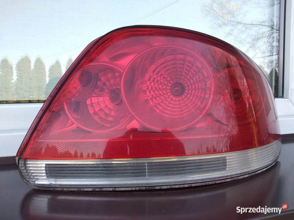 Fiat Linea lampa tył tylna prawa wkład oprawka Sieradz