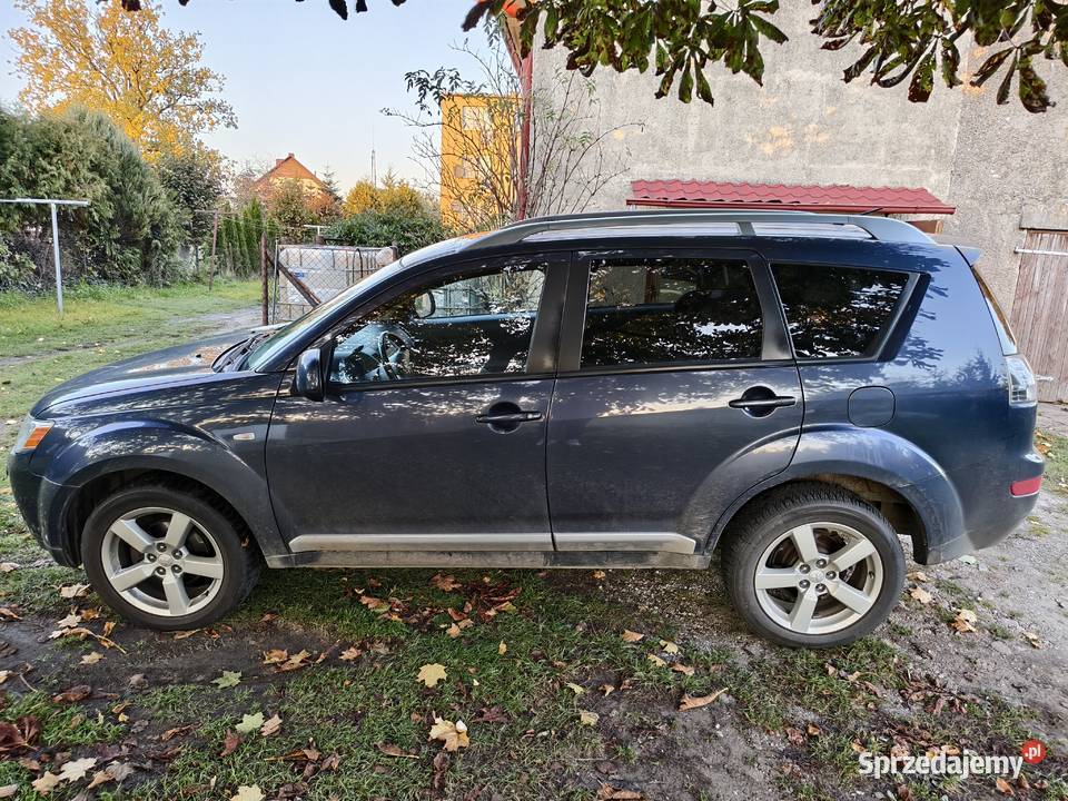 Mitsubishi Outlander 2 2did 4x4 7osobowy Mitsubishi