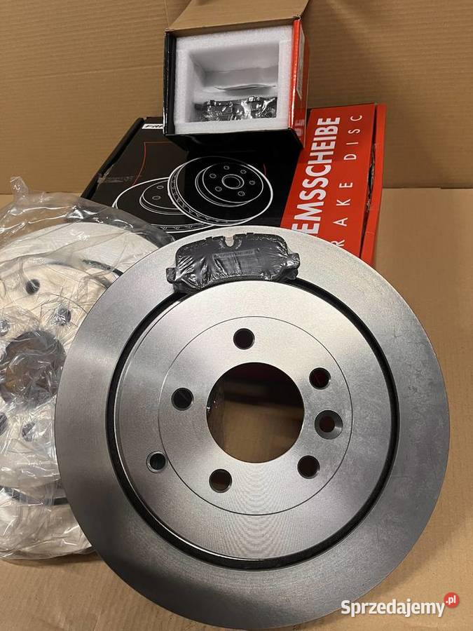 Tarcze hamulcowe klocki tył LP LAND ROVER