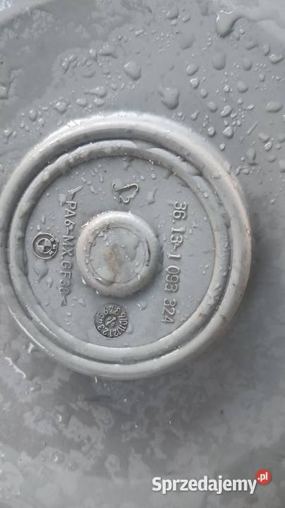 Sprzedam komplet kołpaków BMW R15