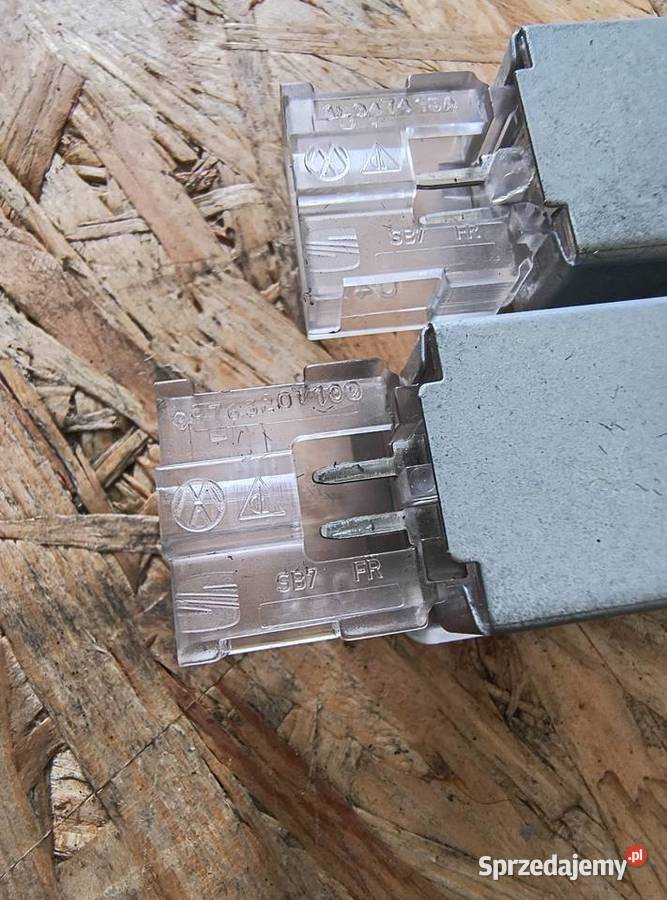 Oświetlenie lampka schowka bagażnika 99763207100 Kakonin