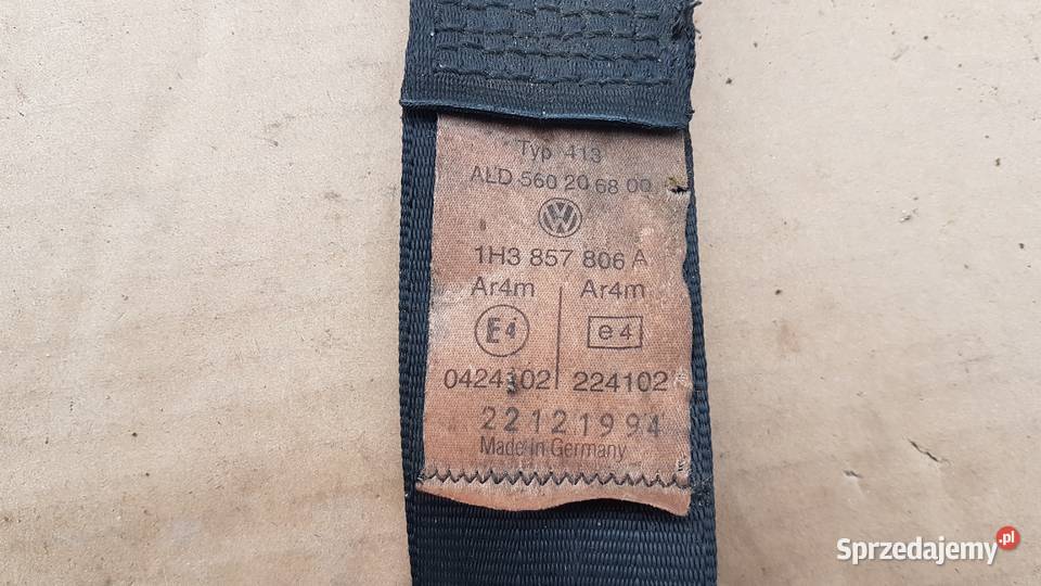 VW GOLF III 3 PAS TYŁ TYLNY PRAWY 1H3857806A Skarżysko-Kamienna