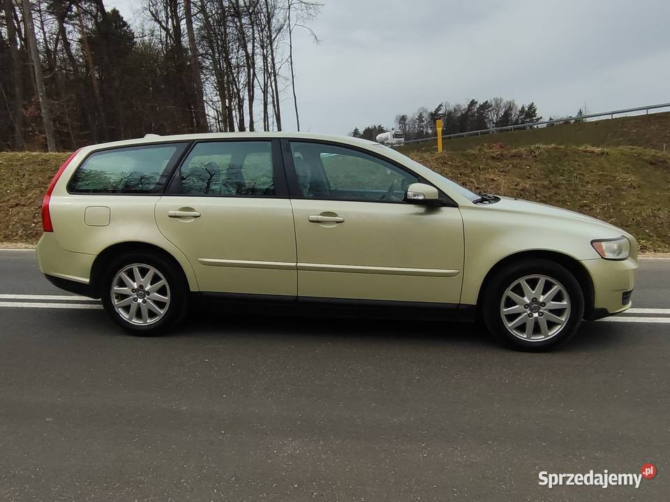 VOLVO V50 LIFT 20 DIESEL IGŁA ZADBANE 6 LAT W Poręba