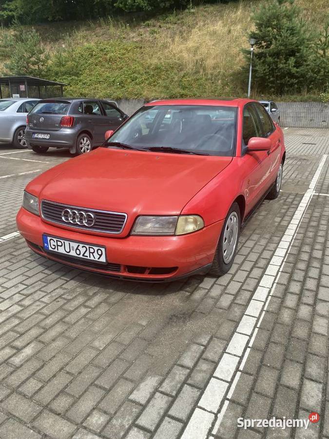 Audi A4B5 16 benzyna 95r nieuszkodzony Wejherowo
