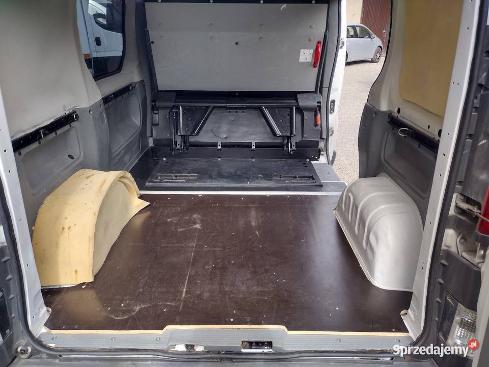 Nissan Primastar 2012 20 dCi 6osobowy podkarpackie