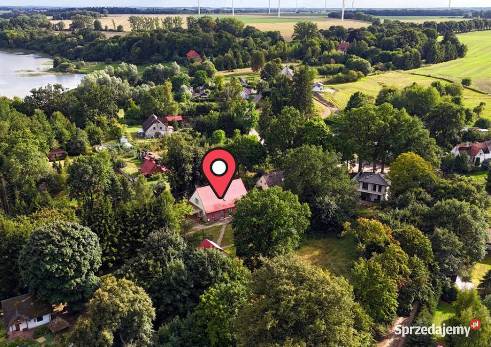 Dom jeziorem w Zachodniopomorskiem Klępnica