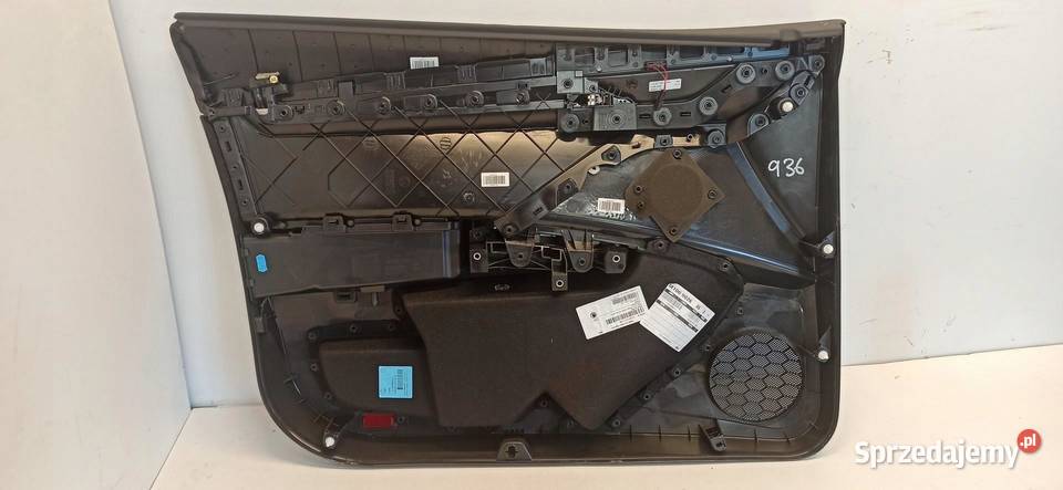 SKODA ENYAQ BOCZEK DRZWI PRAWY PRZÓD 5LC867014A
