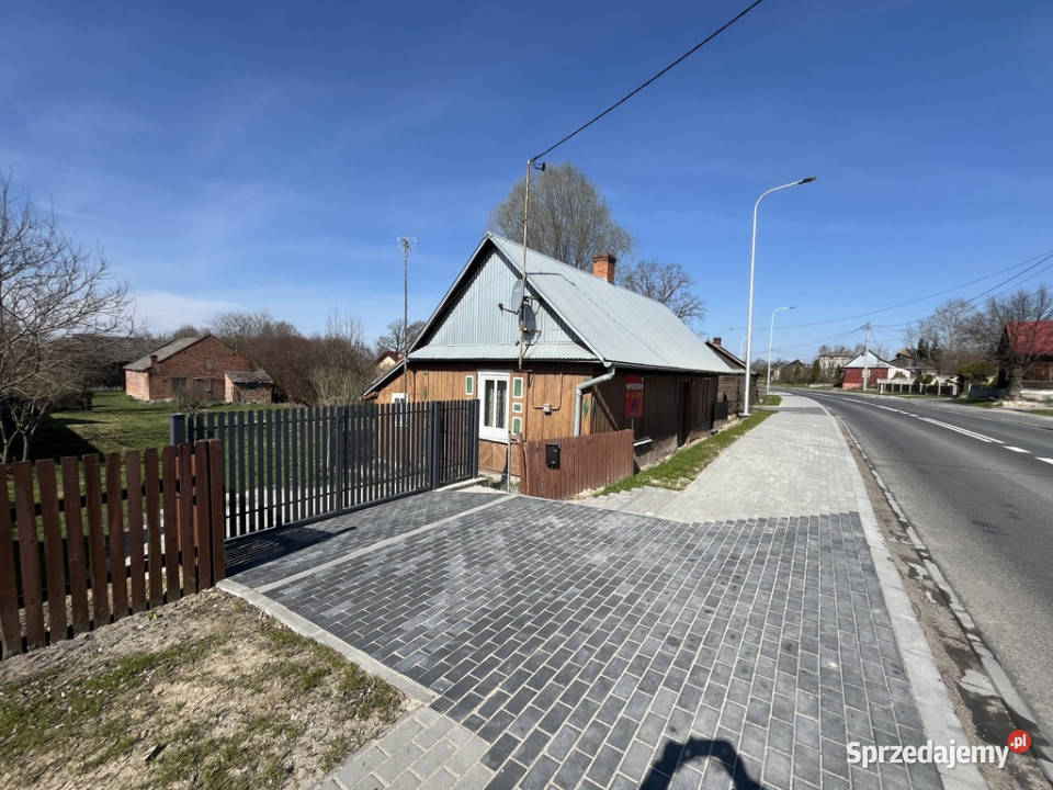 Drewniany dom na działce w Świeciechowie Dużym asfalt Świeciechów Duży