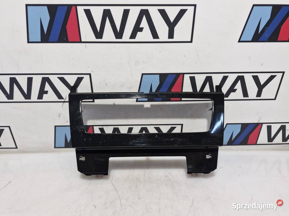 9257642 BMW X1 E84 OSŁONA RAMKA PANELU DESKI