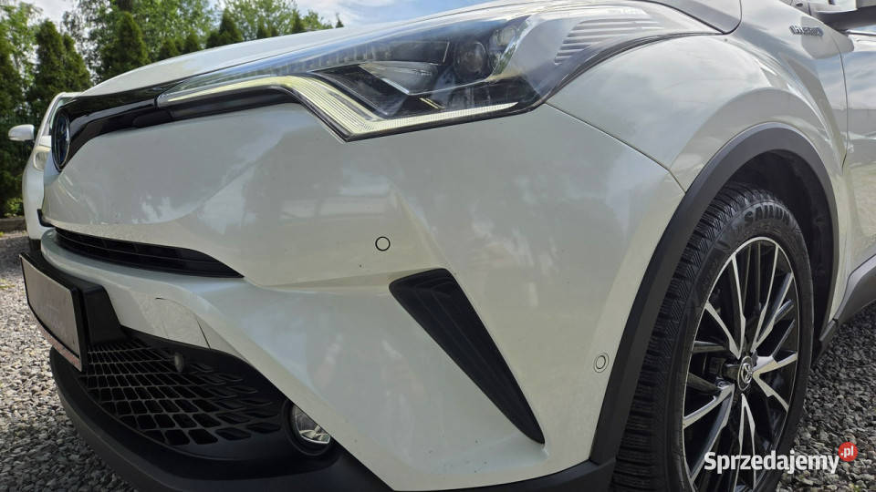 Toyota CHR 18 HSD SELECTION Bezwypadkowy Blisy C-HR