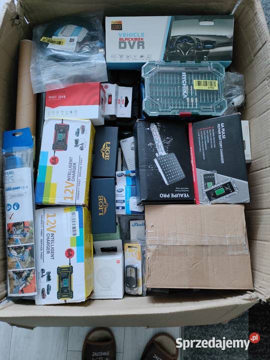 Duży karton zwrotów A B świętokrzyskie Pląskowice