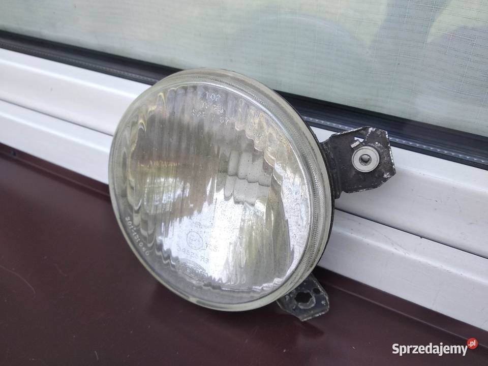 VW Golf MK2 II lampa przednia prawa osobowe Sieradz