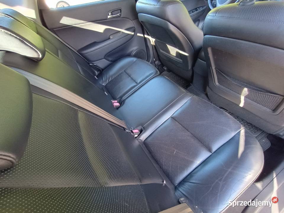 Hyundai i30 16 CRDi 148 Skóra Hak Czujniki Wrocław sprzedam