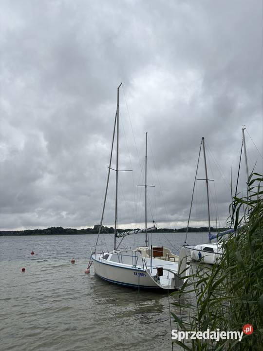 Jacht Micro Flyer 585 komplet z przyczepą super Poznań sprzedam