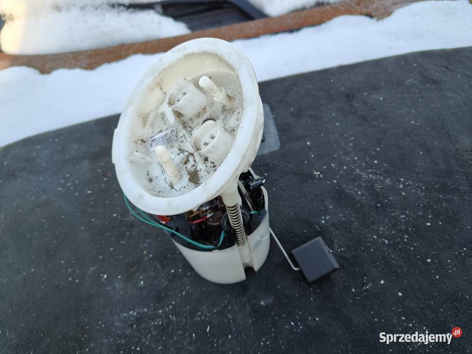 Bmw e87 e90 pompa paliwa benzyna kompletna 100 Aleksandrów Łódzki