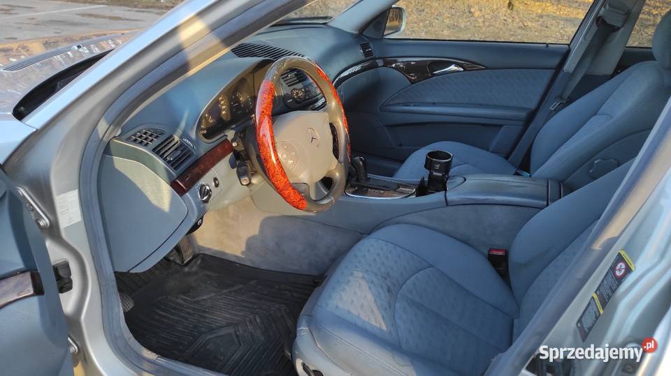 Mercedes E 211 2003 r awangarda 32 205 relingi dachowe Chodzież