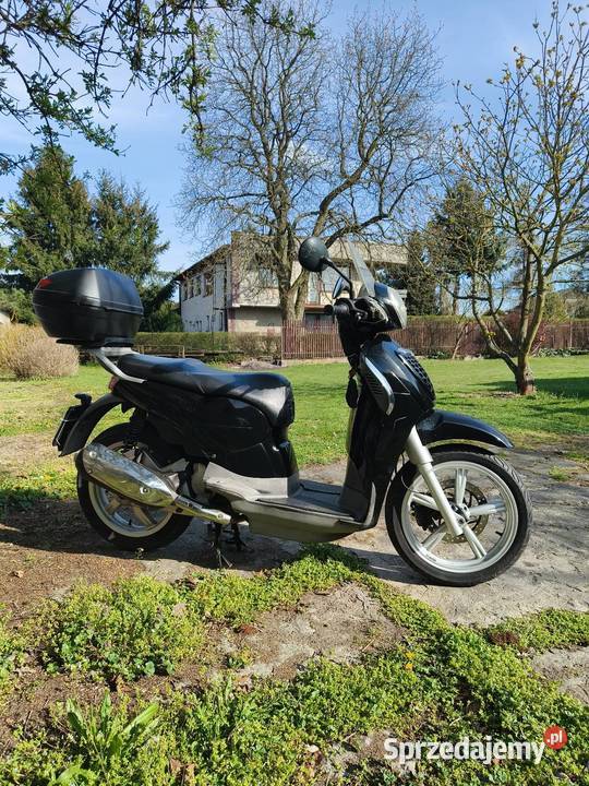 Aprilia Scarabeo 200 ie 4T 2012r 19 skuter na elektryczny starter Radom