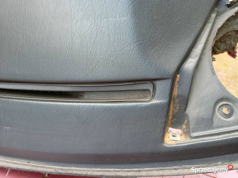 Mercedes W124 deska rozdzielcza bez drewna Skarżysko-Kamienna sprzedam