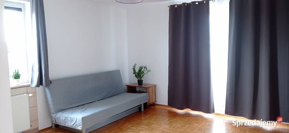 Przestronna i jasna kawalerka 40 mkw Warszawa miejsce parkingowe