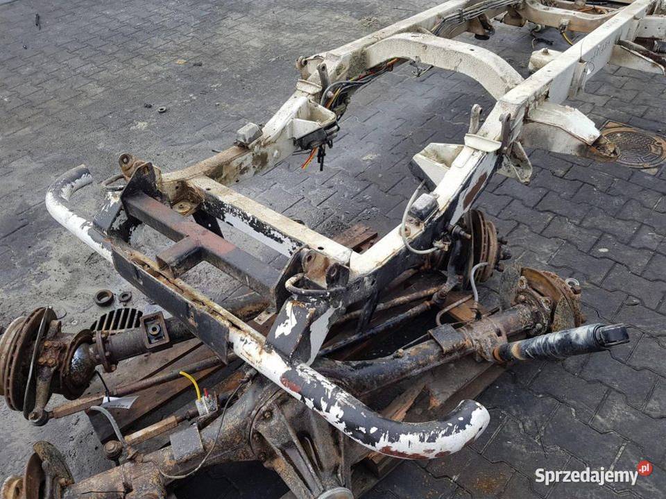 RAMA SANTANA 10 DEFENDER osobowe Lipno