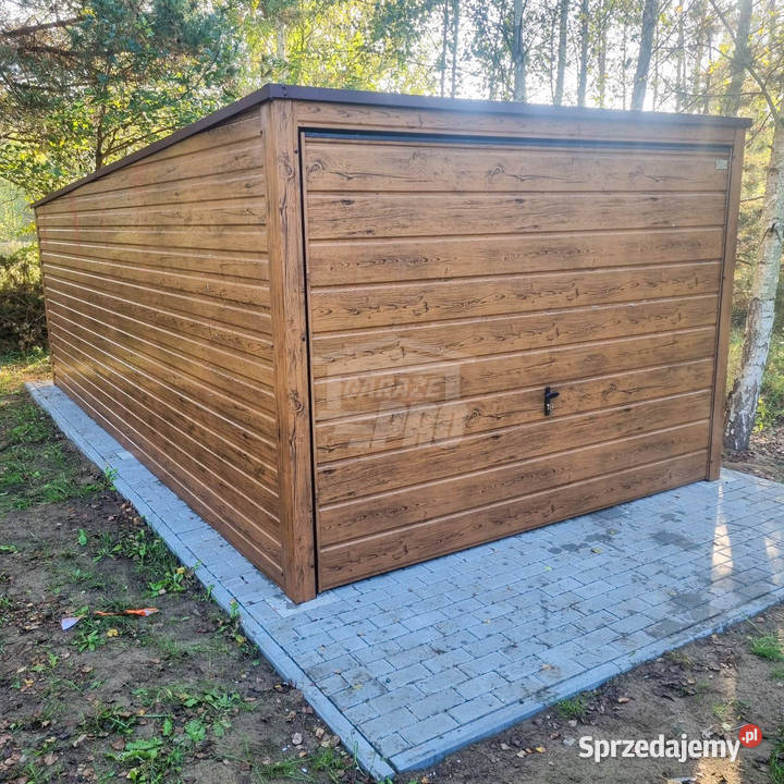 Garaż blaszany 3x6m brama jasny orzech