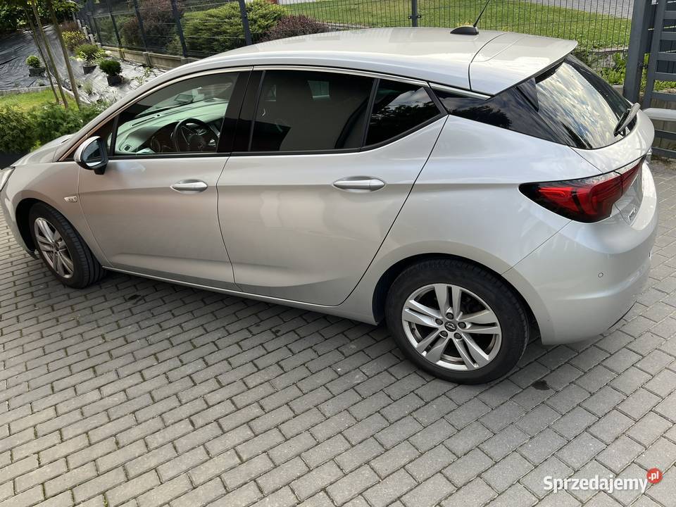 Opel Astra 12T Full serwisowane w ASO idealny nieuszkodzony małopolskie Jawornik