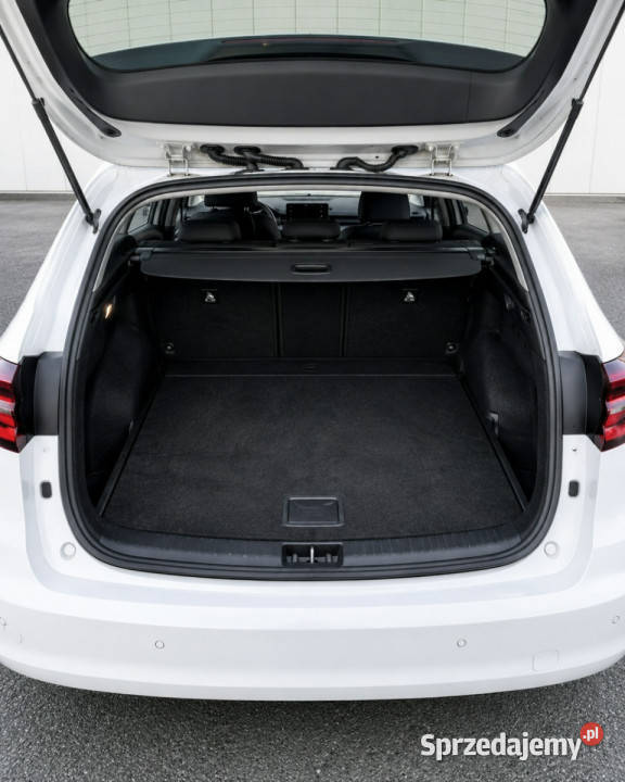 Toyota Corolla 24 Salon Polska 1Właściciel gniazdo USB Białystok