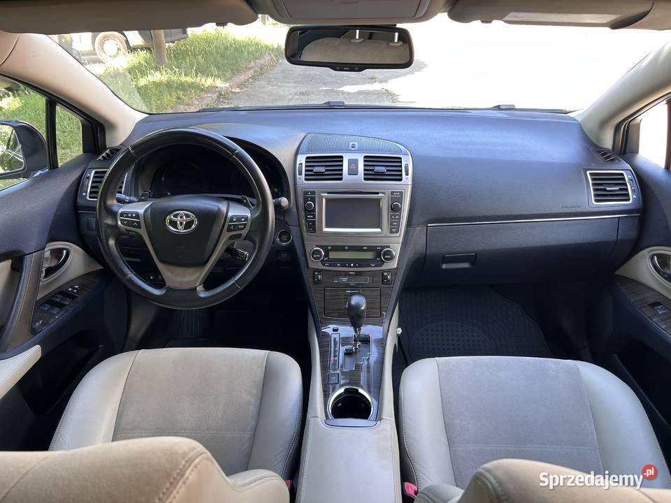 Toyota Avensis III 18 Premium benzyna automat czujnik zmierzchu Avensis Kraków