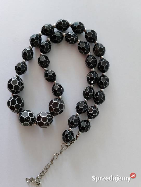 Korale FASETOWANE czarne z białymi brzegami Naszyjniki wielkopolskie