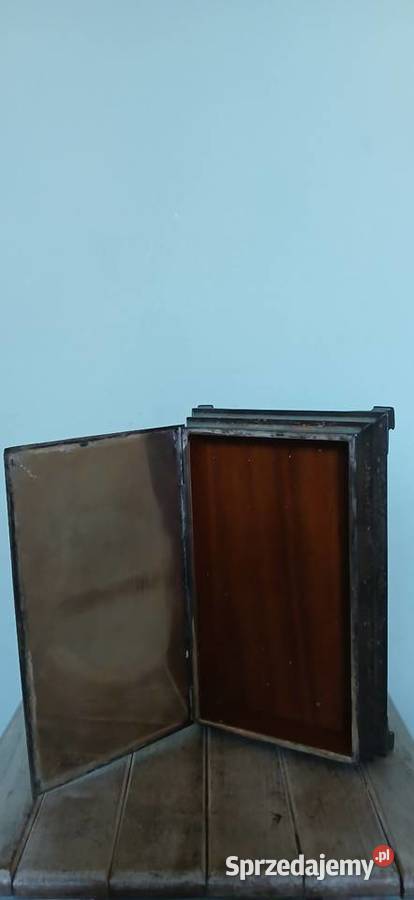 Zabytkowa kasetka na drobiazgi Kraków