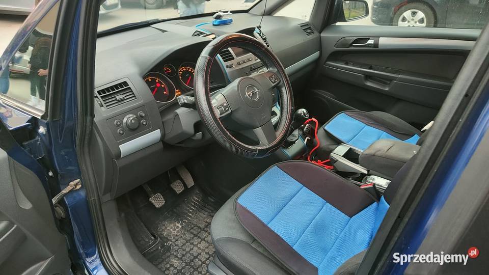 OPEL ZAFIRA B Staszów